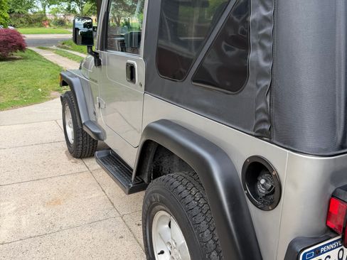 Used 2001 Jeep Wrangler SE AWD/4WD image 8