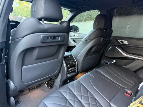 Used 2023 BMW X5 sDrive40i w/ M Sport Package image 7