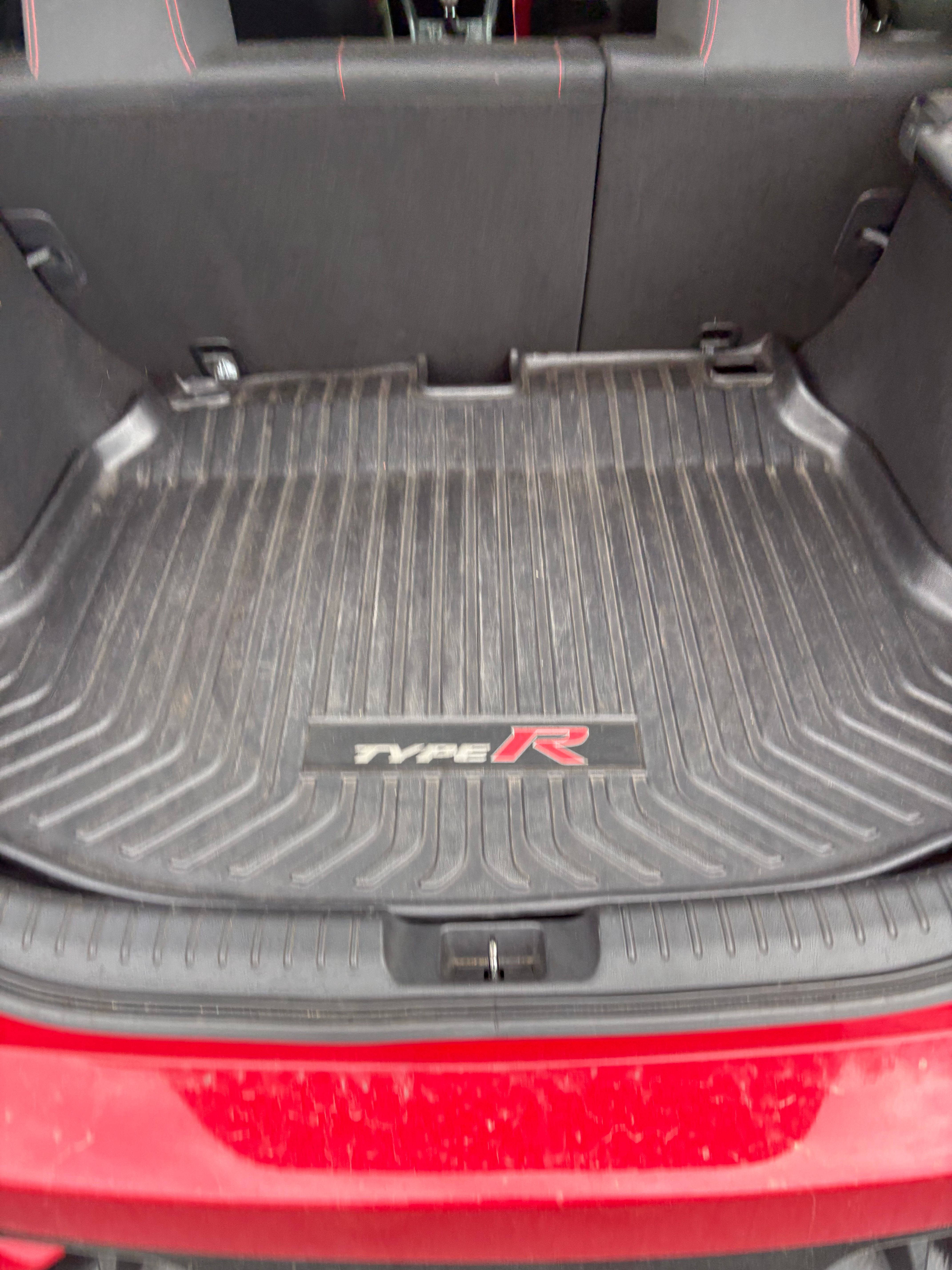 Used 2018 Honda Civic Type R image 11
