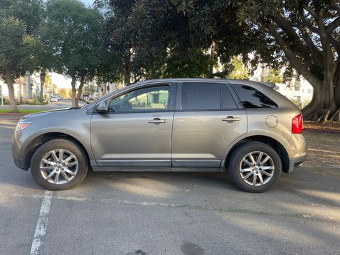 Used 2014 Ford Edge SEL w/ Equipment Group 205A image 13