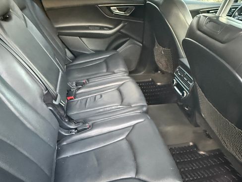 Used 2017 Audi Q7 3.0T Premium Plus image 9