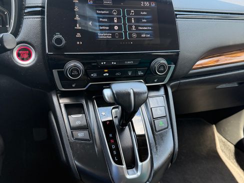 Used 2020 Honda CR-V Touring image 2