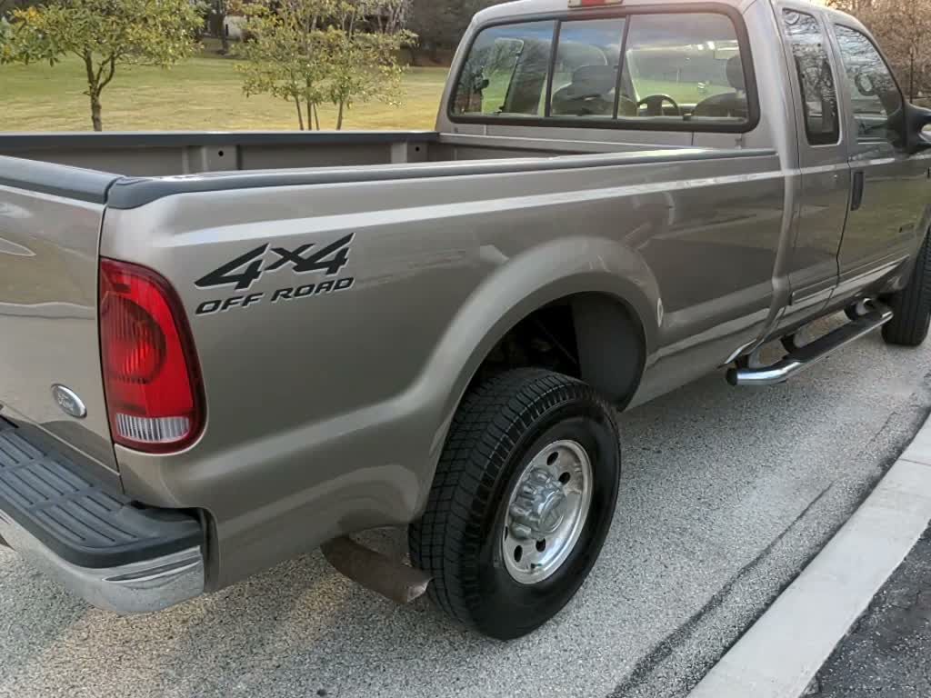 Used 2002 Ford F250 4x4 SuperCab Super Duty image 9