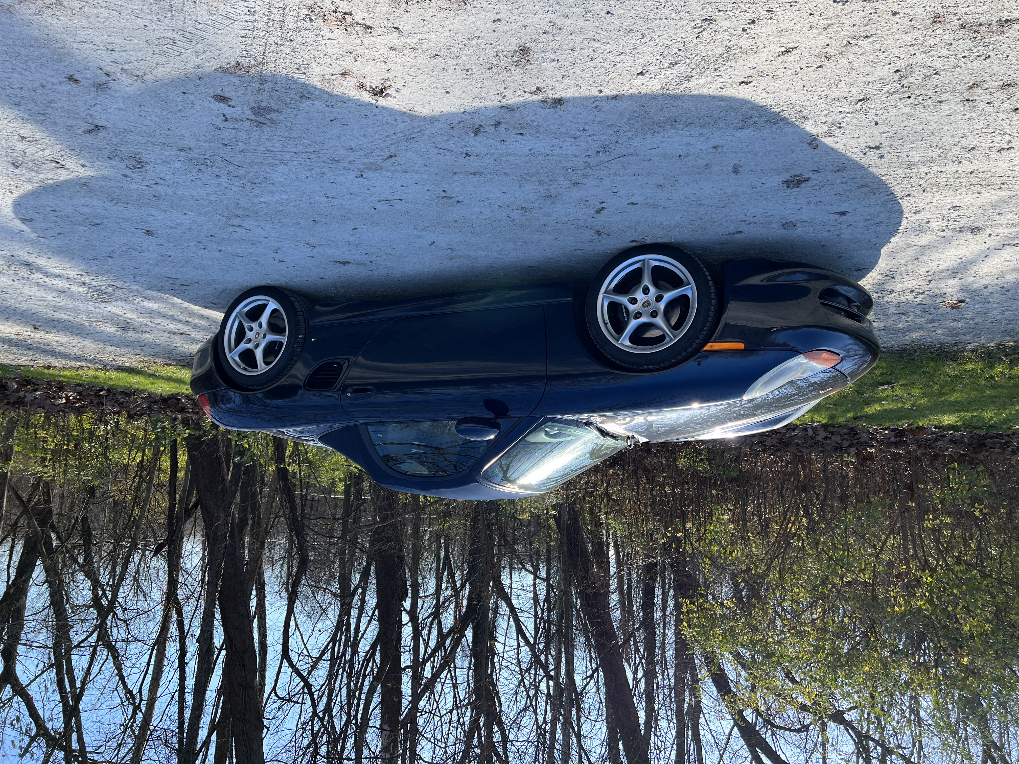 Used 1999 Porsche Boxster RWD image 2