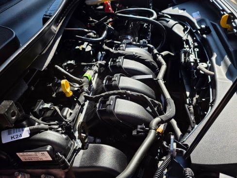 Used 2019 Ford Transit Connect Titanium w/ Titanium Premium Package image 2