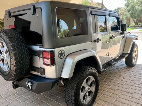 Used 2014 Jeep Wrangler Unlimited Sport AWD/4WD image 14