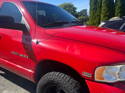 Used 2005 Dodge Ram 1500 Truck SLT AWD/4WD image 2