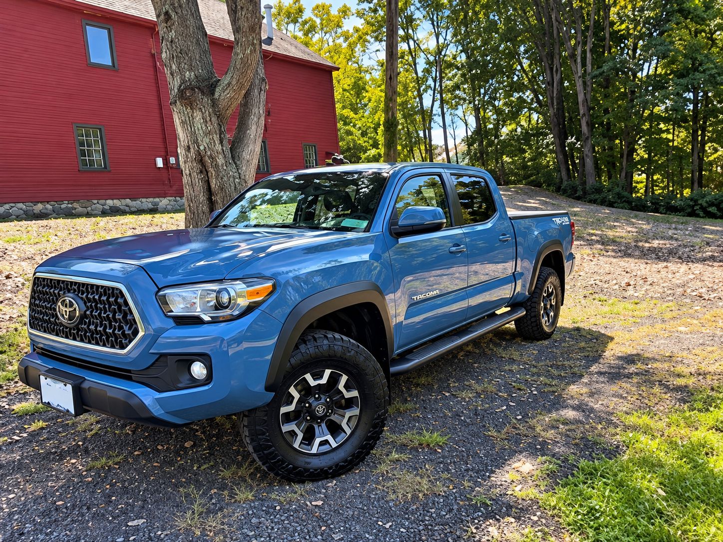 Used 2019 Toyota Tacoma TRD Off-Road w/ TRD Premium Off Road Package AWD/4WD image 1