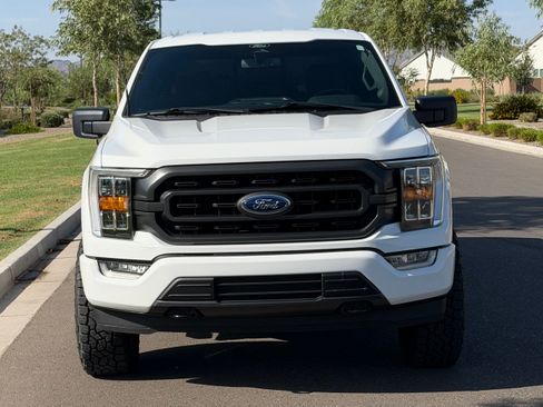 Used 2021 Ford F150 XLT w/ Equipment Group 302A High AWD/4WD image 4