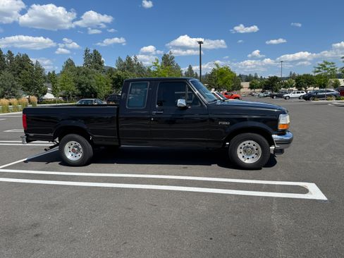 Used 1995 Ford F150 2WD SuperCab image 2