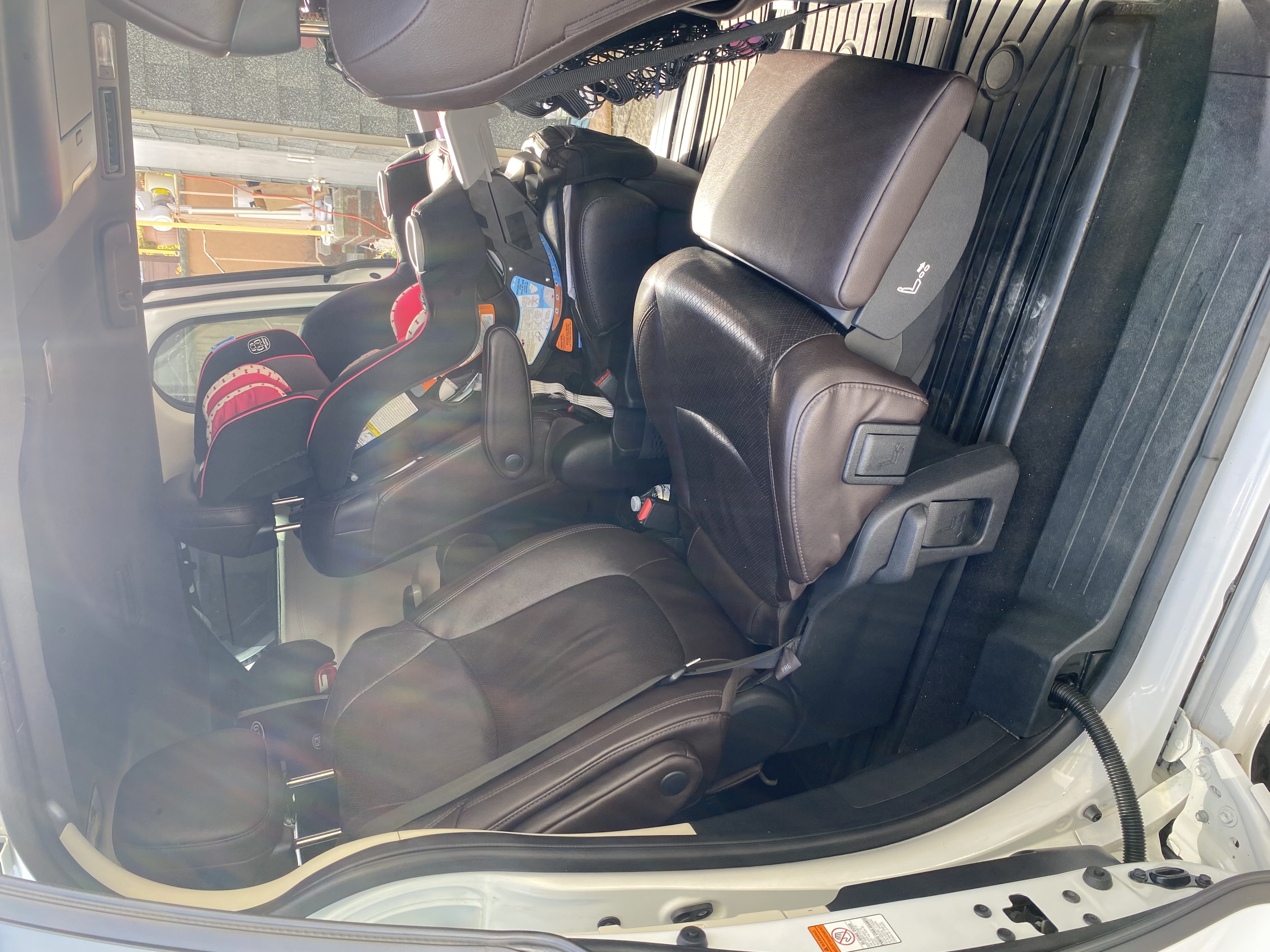 Used 2022 Toyota Sienna Platinum AWD/4WD image 15