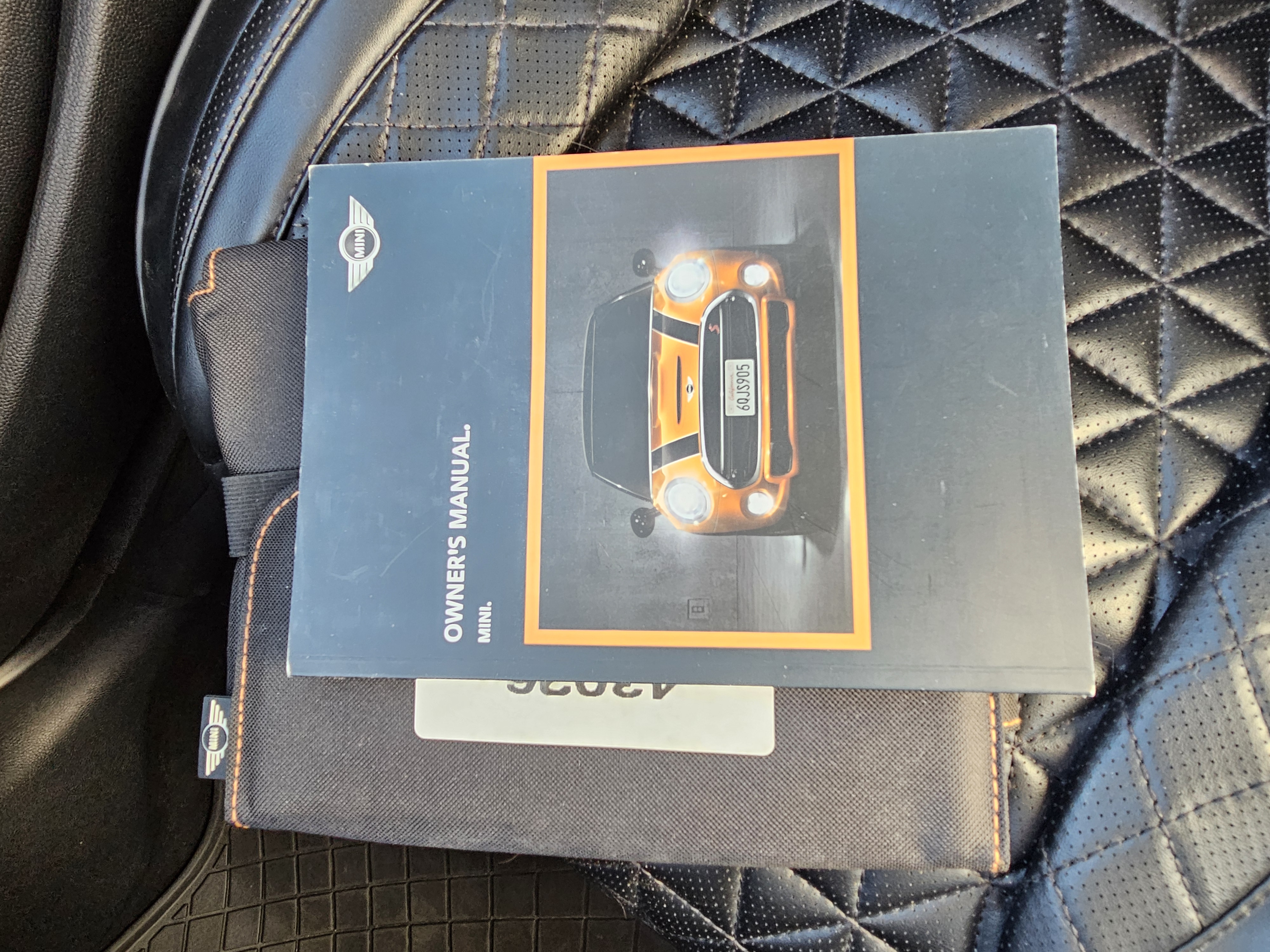 Used 2015 MINI Cooper 2-Door Hardtop FWD image 14