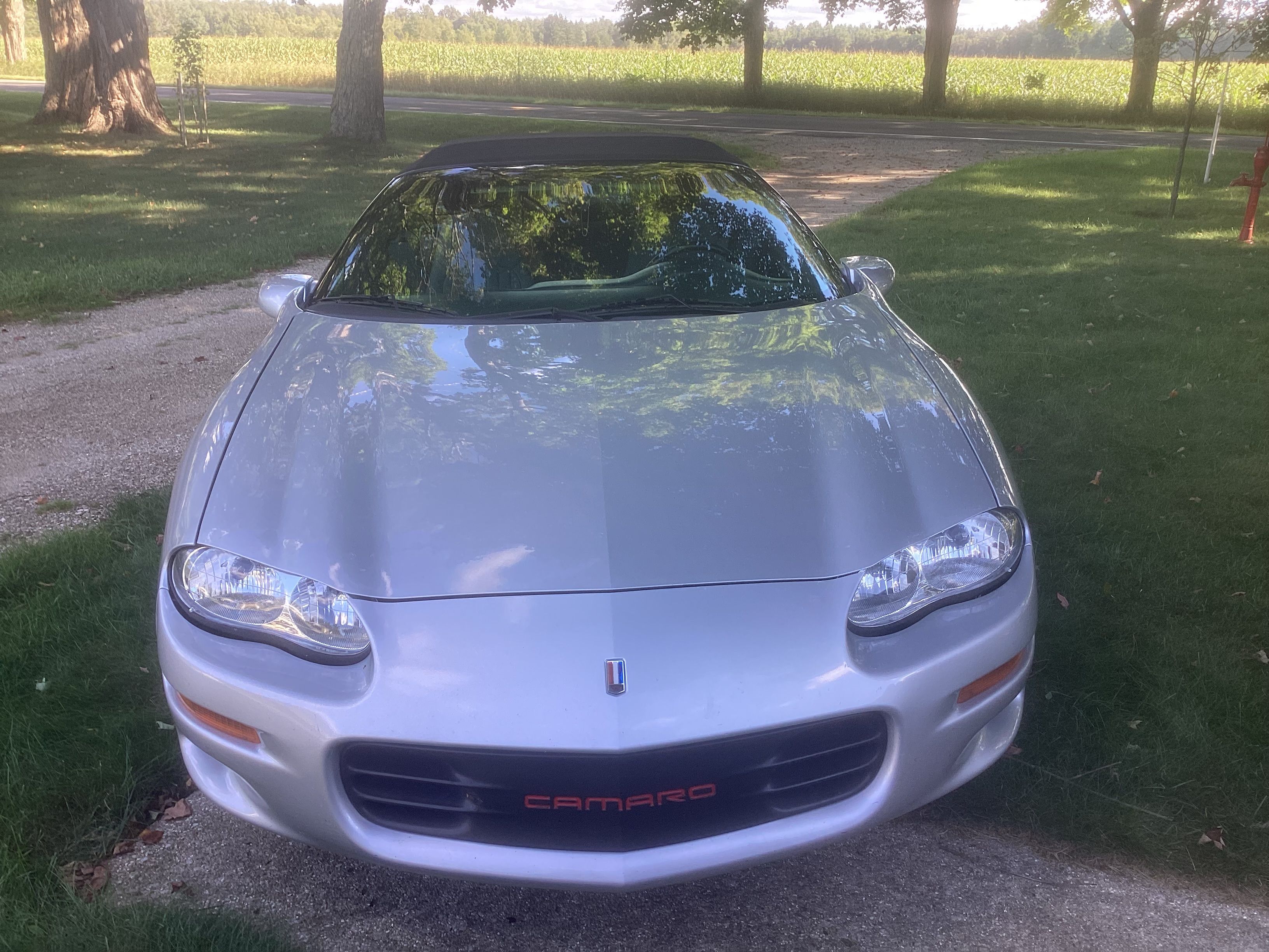 Used 1998 Chevrolet Camaro Z28 RWD image 2