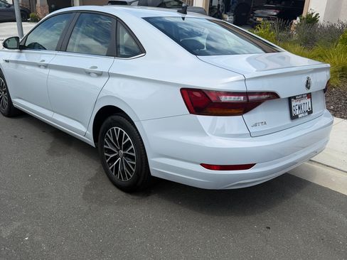 Used 2019 Volkswagen Jetta SEL FWD image 11