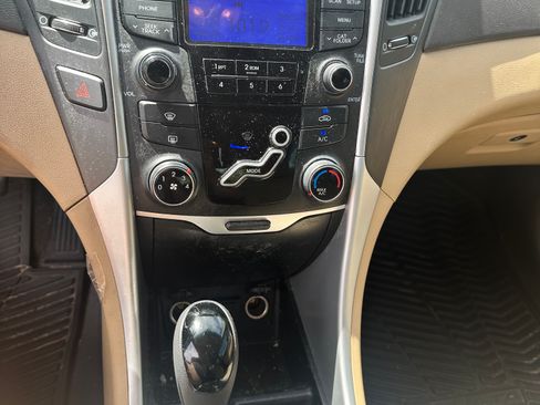 Used 2013 Hyundai Sonata GLS w/ Popular Equipment Pkg FWD image 14