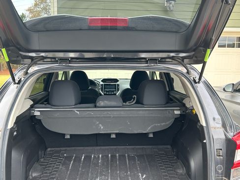 Used 2019 Subaru Crosstrek 2.0i Premium image 11