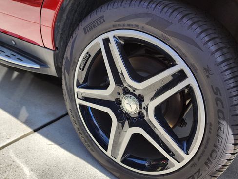 Used 2016 Mercedes-Benz GLE 350 4MATIC w/ Parking Assist Package image 25