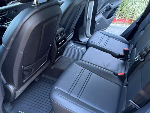 Used 2025 Porsche Cayenne S image 13