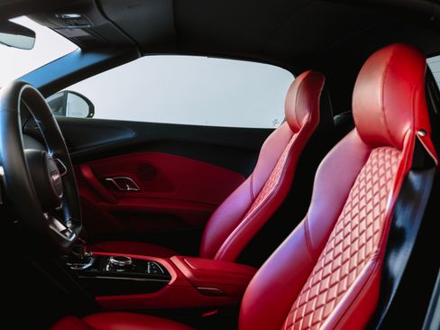 Used 2023 Audi R8 V10 performance image 25