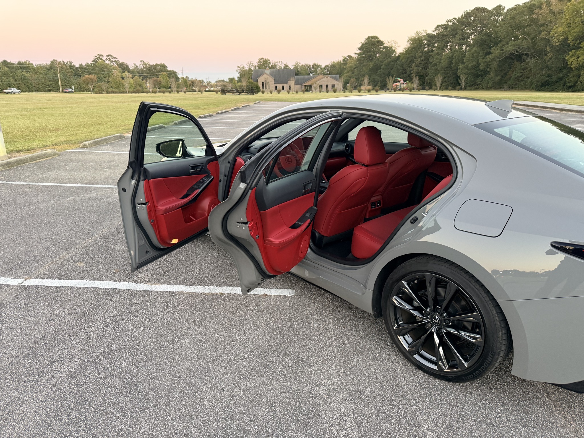 Used 2025 Lexus IS 350 F Sport RWD image 5