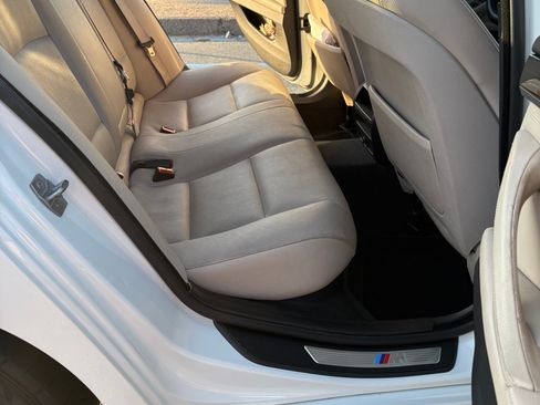 Used 2013 BMW 528i Sedan RWD image 15