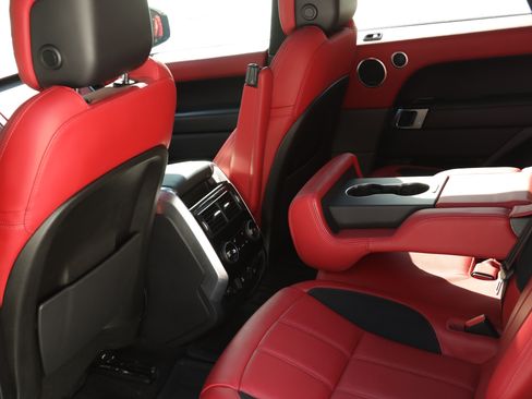 Used 2021 Land Rover Range Rover Sport HSE Dynamic image 18