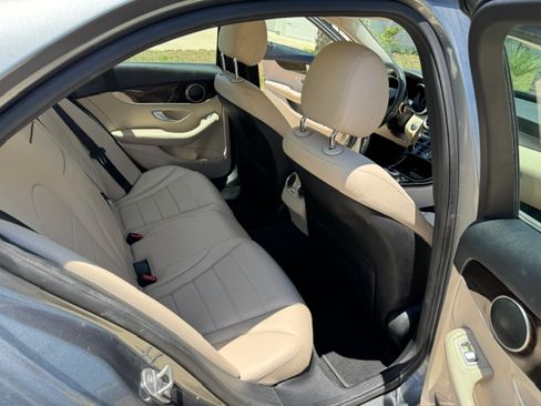 Used 2017 Mercedes-Benz C 300 Sedan image 11