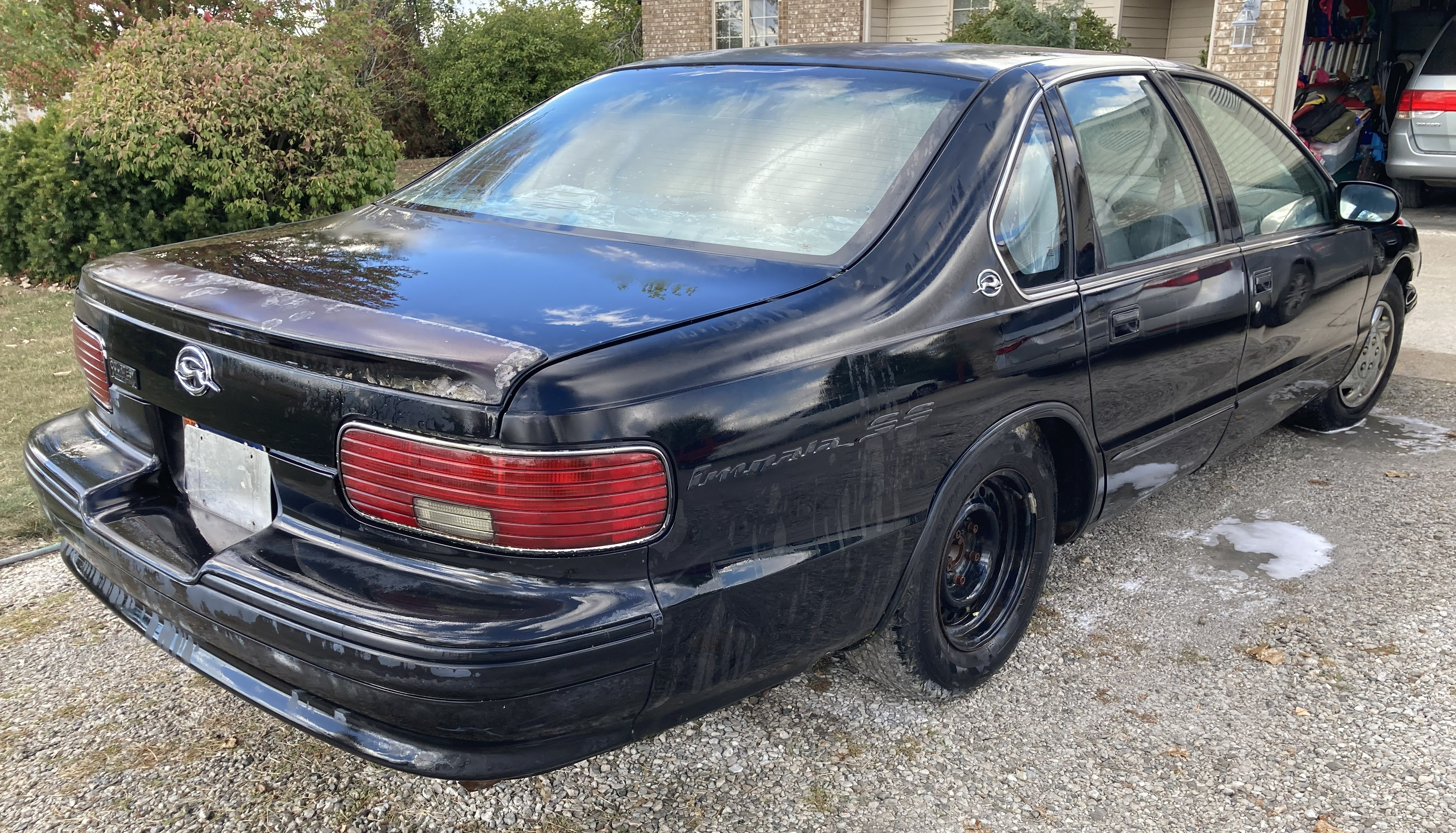 Used 1995 Chevrolet Impala SS RWD image 15