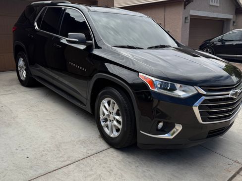 Used 2018 Chevrolet Traverse LT FWD image 6