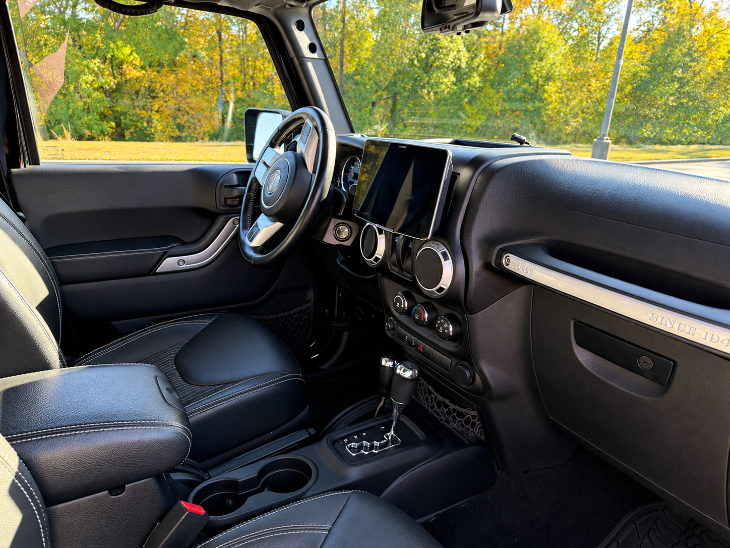 Used 2015 Jeep Wrangler Sport AWD/4WD image 15