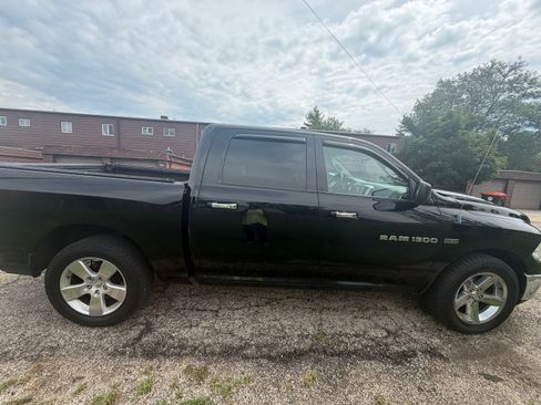 Used 2012 RAM 1500 Big Horn w/ Remote Start & Security Group AWD/4WD image 6