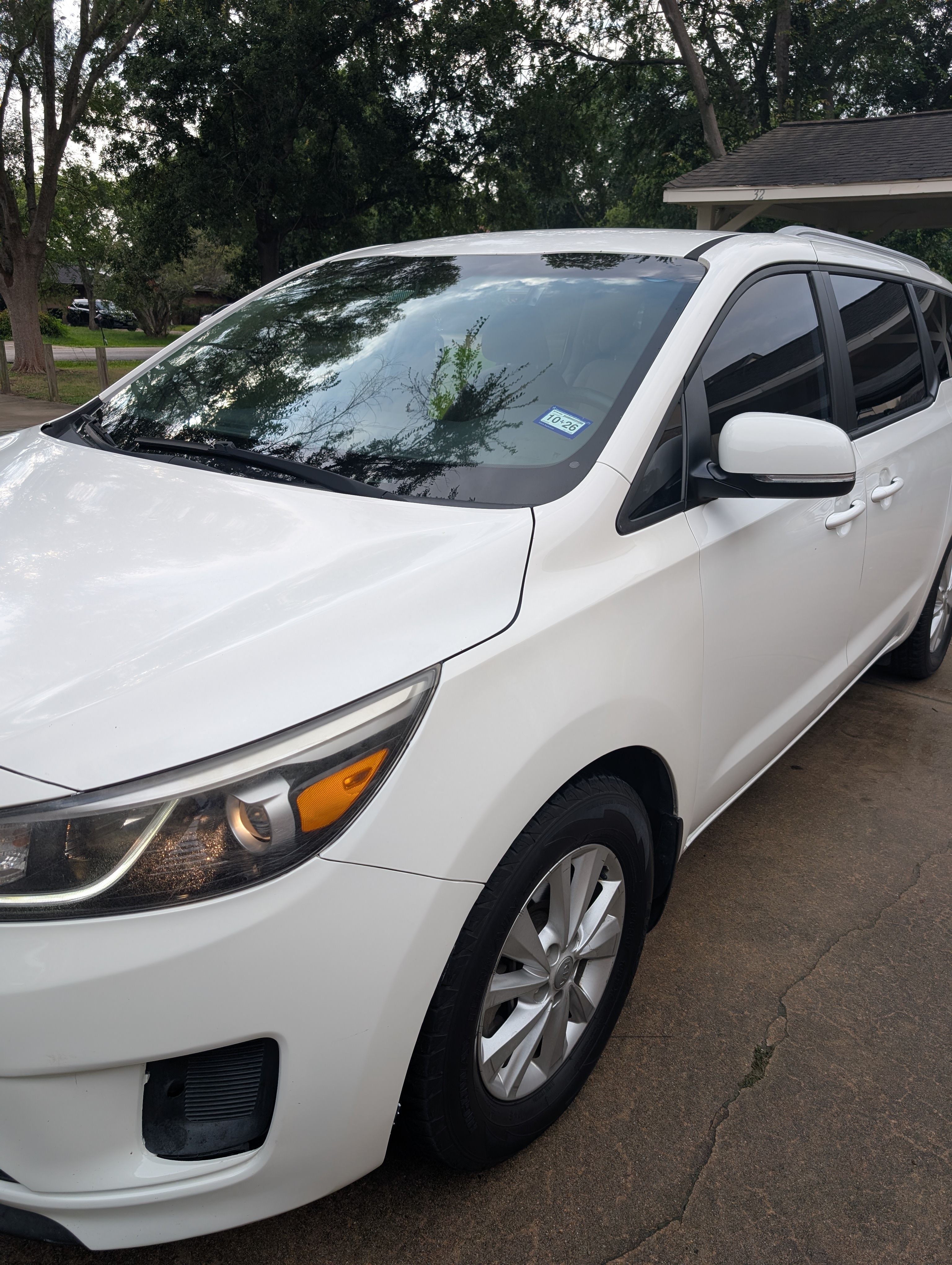 Used 2016 Kia Sedona LX w/ LX Convenience Package FWD image 5