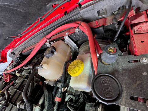 Used 2022 Jeep Wrangler Unlimited Rubicon w/ Xtreme Recon 35" Tire Package image 14