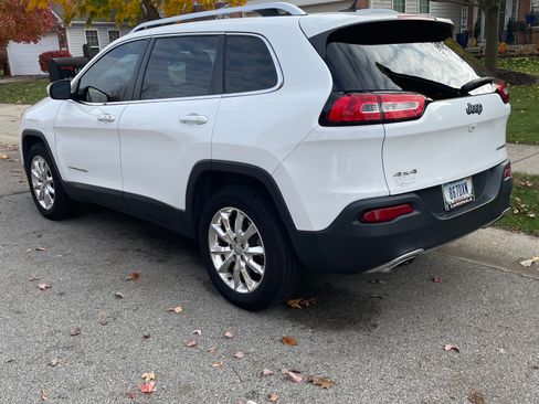 Used 2015 Jeep Cherokee Limited image 4