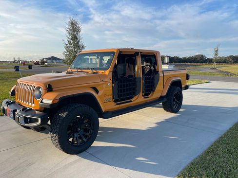 Used 2021 Jeep Gladiator Overland w/ Popular Equipment Package image 13