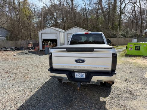 Used 2018 Ford F250 XLT image 5