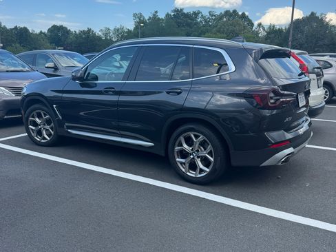Used 2022 BMW X3 xDrive30i w/ Premium Package AWD/4WD image 8