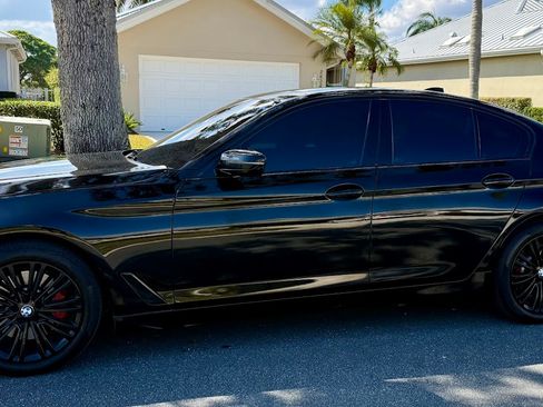 Used 2019 BMW 530i xDrive w/ Convenience Package image 1