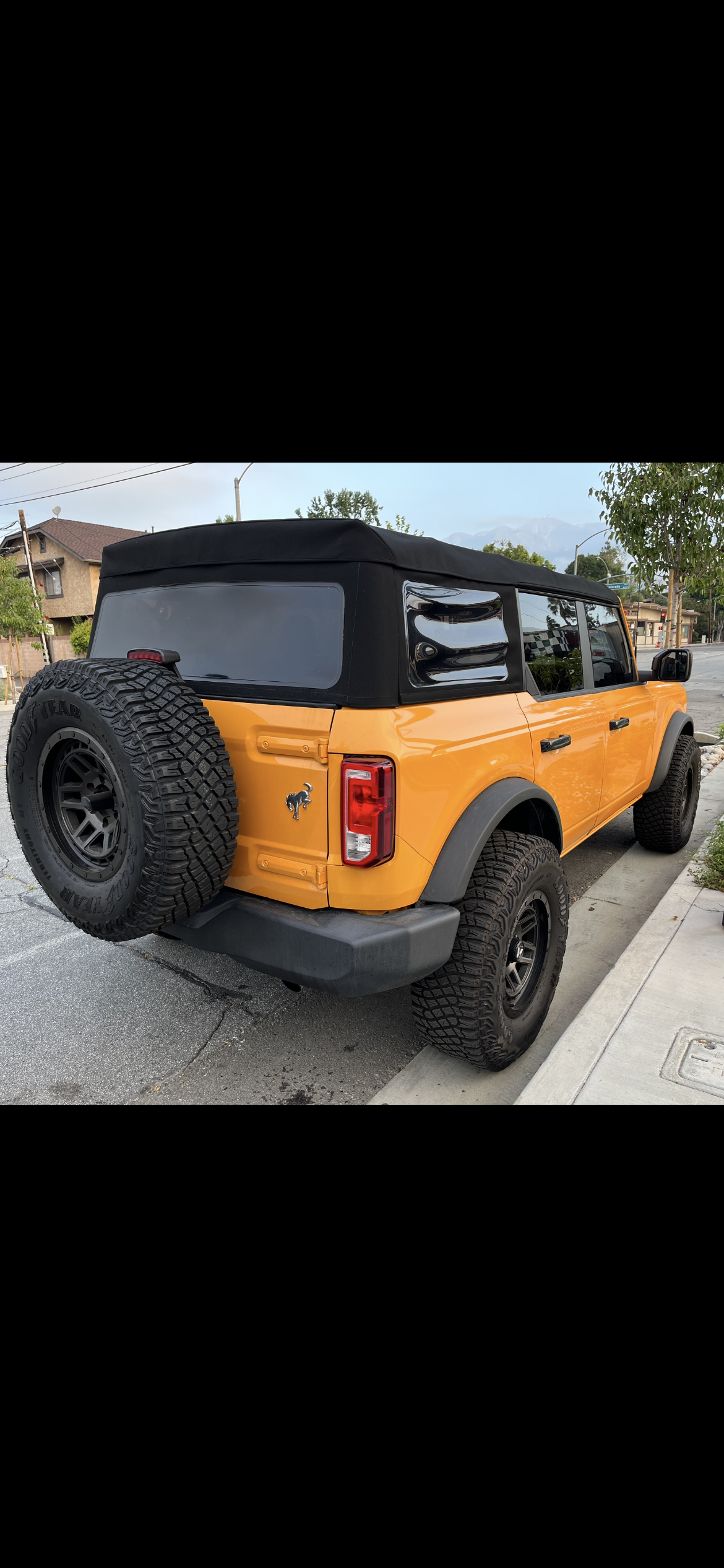 Used 2022 Ford Bronco 4-Door AWD/4WD image 5