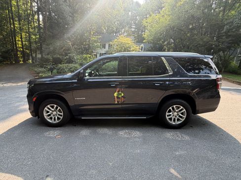 Used 2023 Chevrolet Tahoe LT RWD image 6