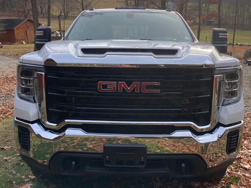 Used 2021 GMC Sierra 3500 Pickup 4D 8 ft w/ Convenience Package image 2