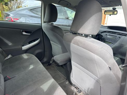 Used 2011 Toyota Prius Two image 9