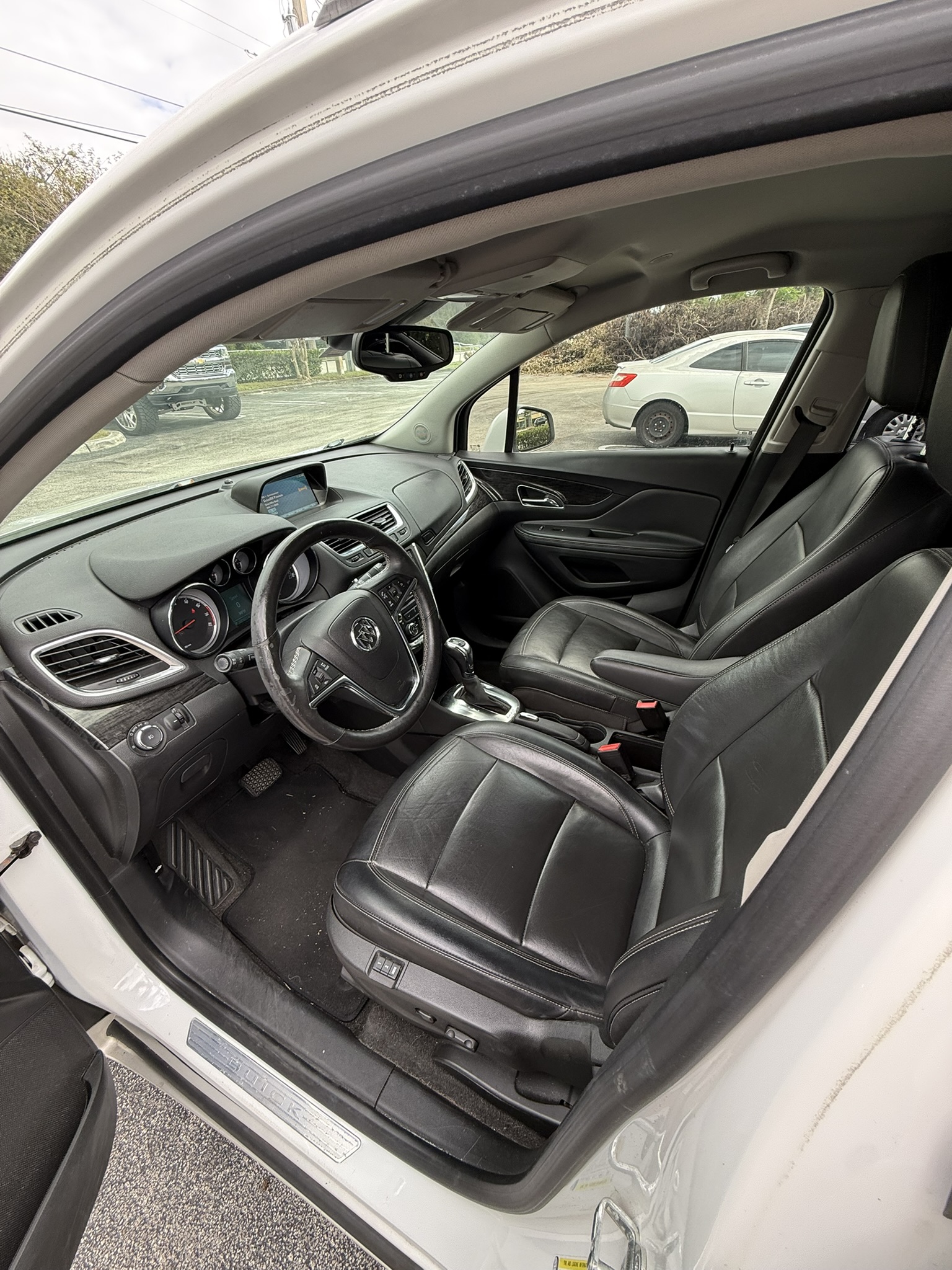 Used 2016 Buick Encore Leather FWD image 9