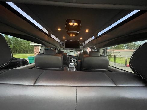 Used 2022 Chevrolet Express 2500 Extended w/ Enhanced Convenience Package image 5