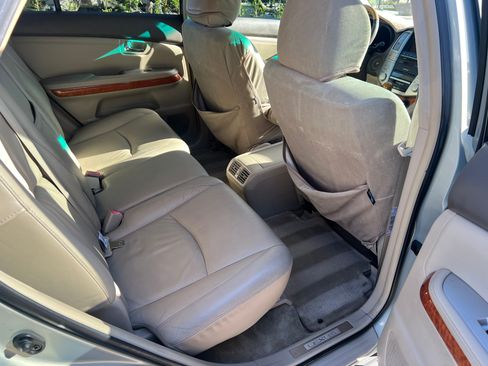 Used 2006 Lexus RX 330 image 11