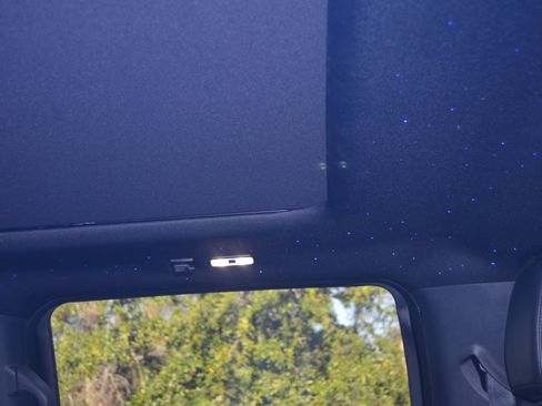 Used 2022 Ford F450 Platinum w/ Camper Package image 21