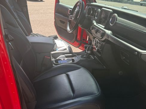 Used 2022 Jeep Wrangler Unlimited Rubicon 4xe image 11