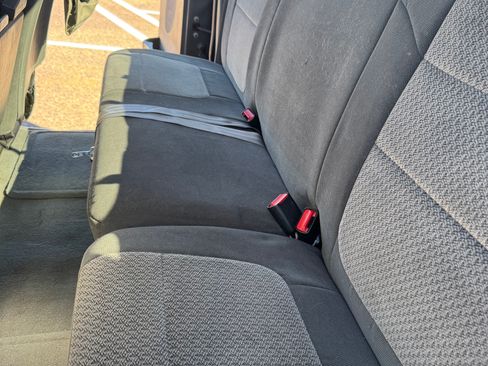 Used 2003 Ford F250 XL image 11