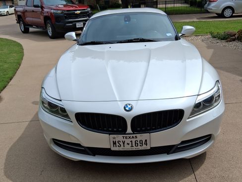Used 2015 BMW Z4 sDrive28i RWD image 5