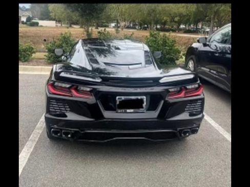 Used 2021 Chevrolet Corvette Stingray Preferred Cpe w/ Z51 Performance Package image 4